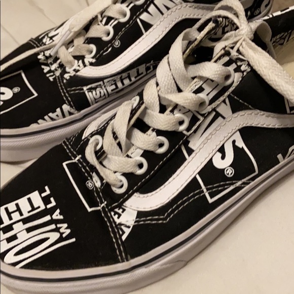 Women’s size 7 Vans - Brand New!!! - Picture 2 of 3